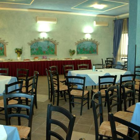 Hotel Sagittario San Sperate ภายนอก รูปภาพ