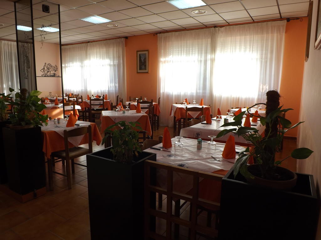 Hotel Sagittario San Sperate ภายนอก รูปภาพ